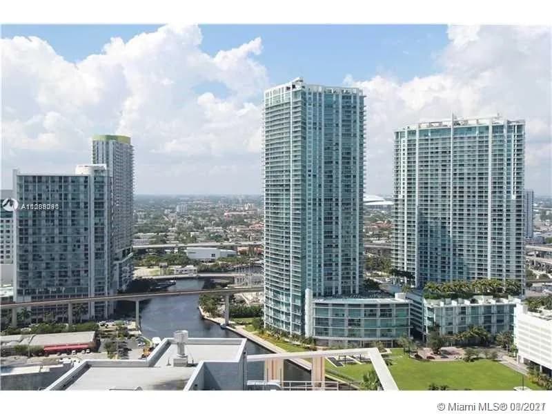 55 SE 6th St # 3201, Miami FL 33131