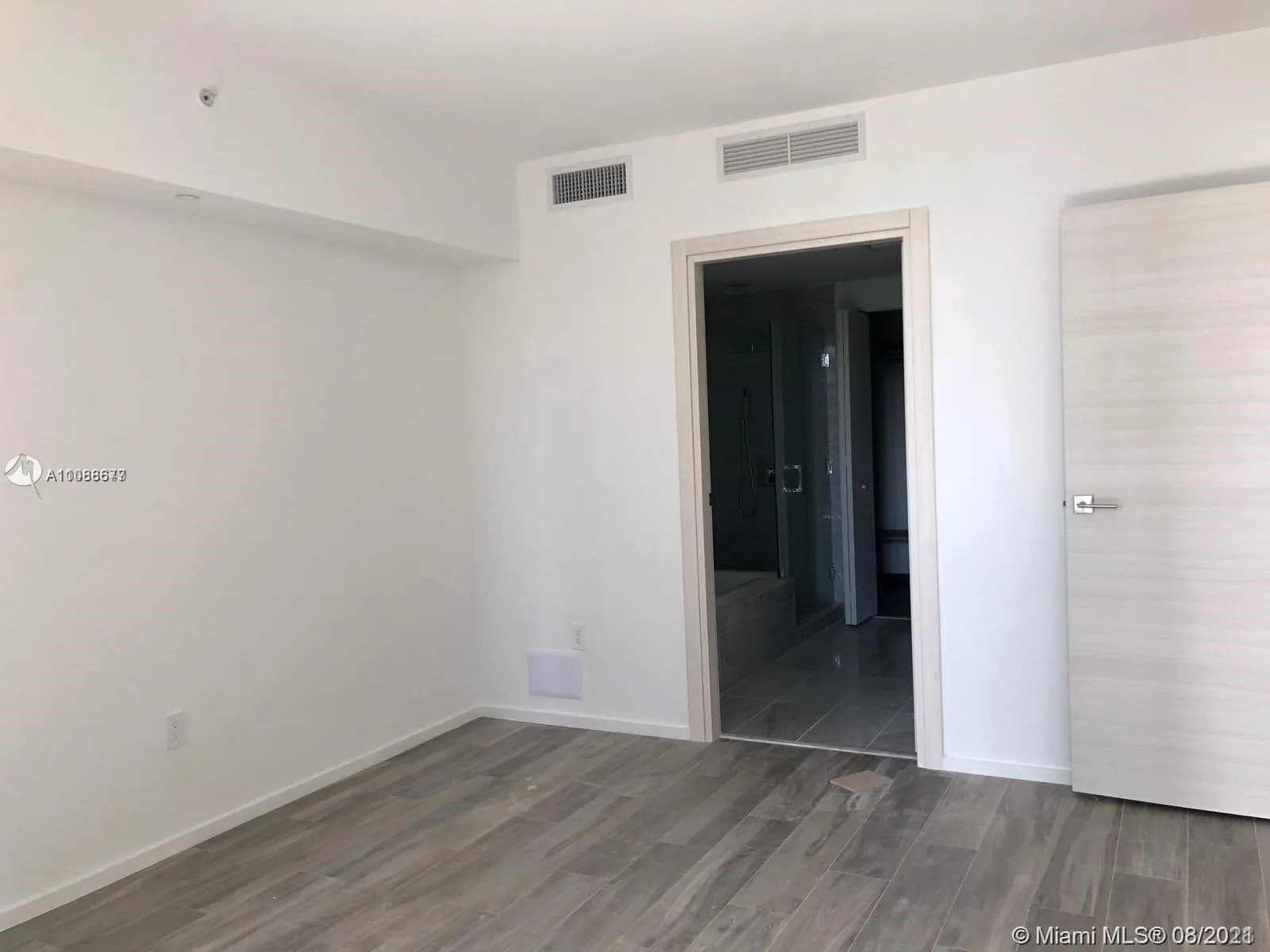 801 S Miami Ave # 2510, Miami FL 33130