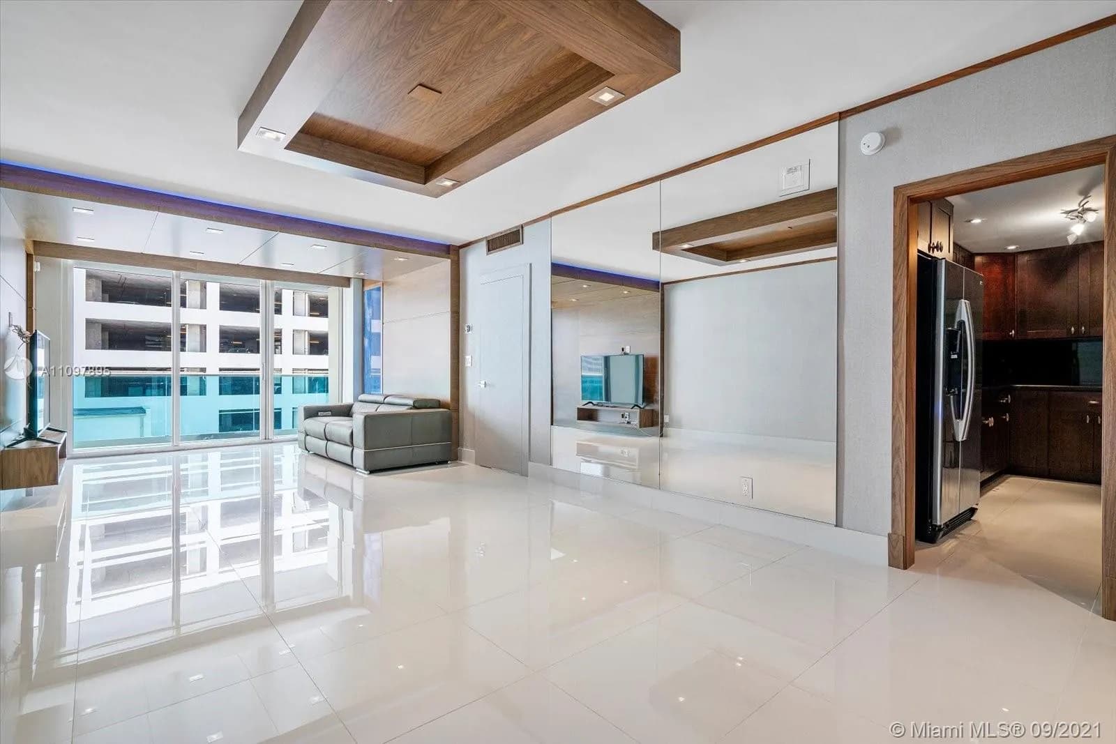 4001 S Ocean Dr # 5F, Hollywood FL 33019