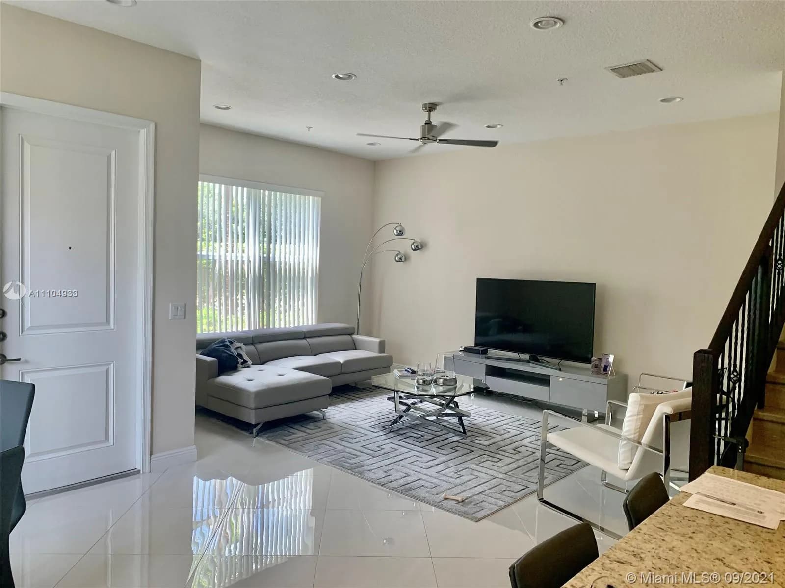 1730 NW 124th Pl, Pembroke Pines FL 33028