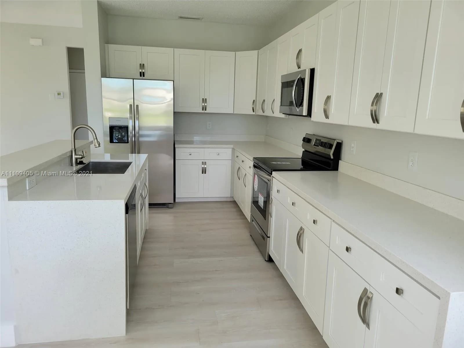 150 NW 151st Ave, Pembroke Pines FL 33028