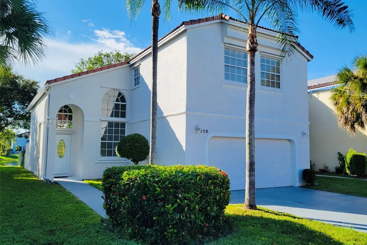 150 NW 151st Ave, Pembroke Pines FL 33028