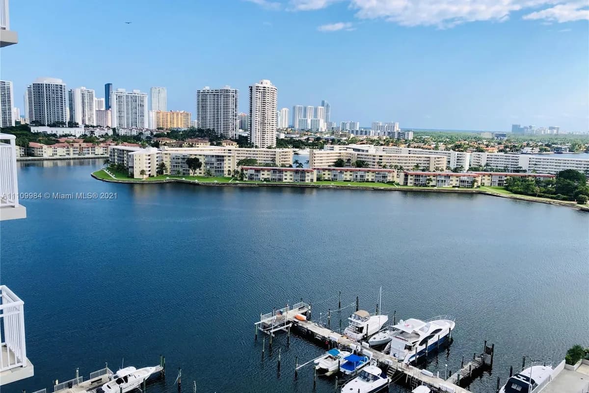 18071 Biscayne Blvd # 1601, Aventura FL 33160