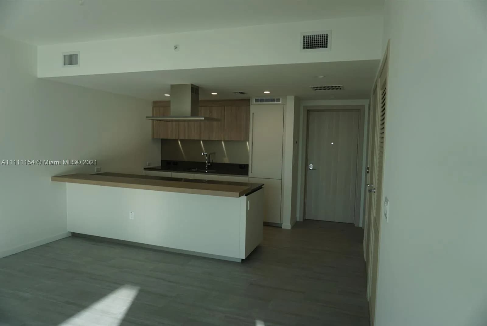 1000 Brickell Plz # 3108, Miami FL 33131