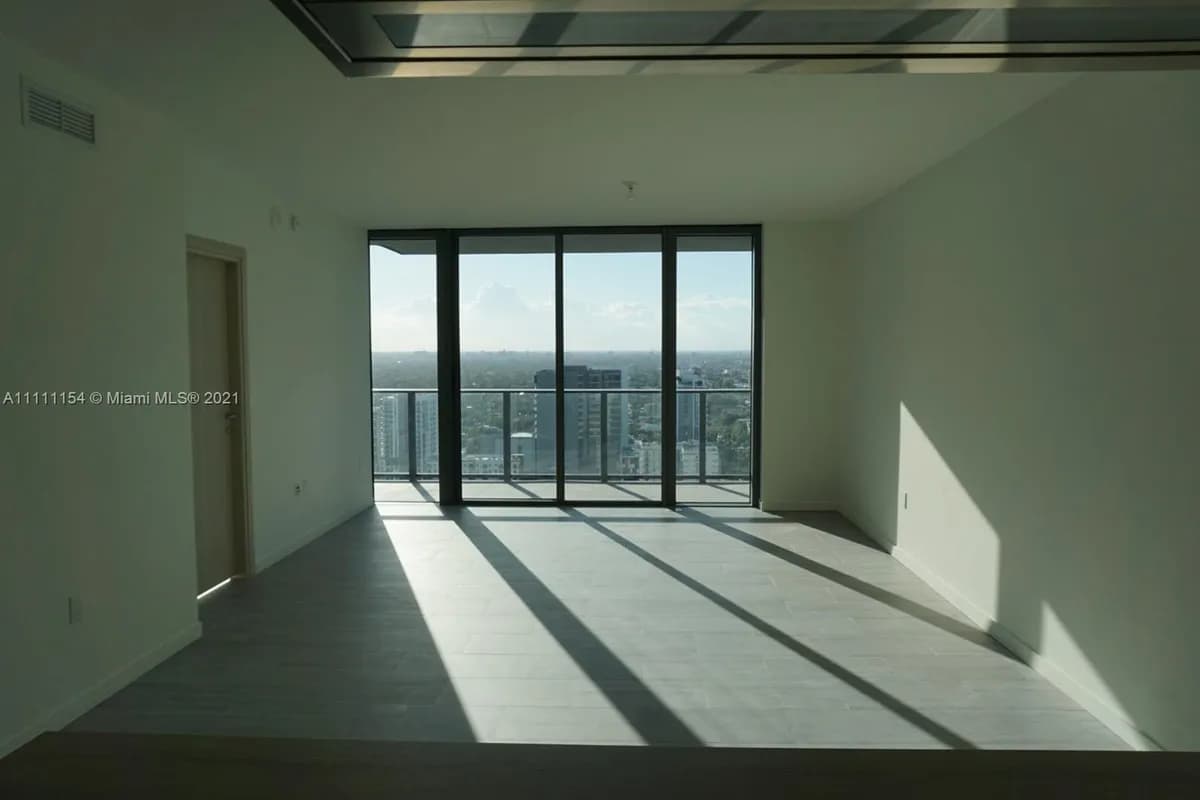 1000 Brickell Plz # 3108, Miami FL 33131