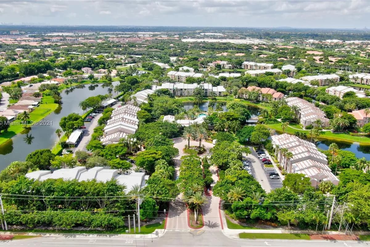 12178 Saint Andrews Pl # 112, Miramar FL 33025