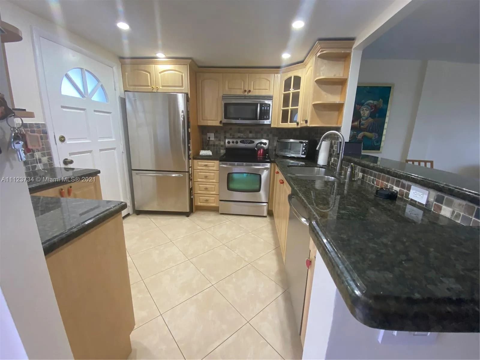 3750 NE 170th St # 302, North Miami Beach FL 33160