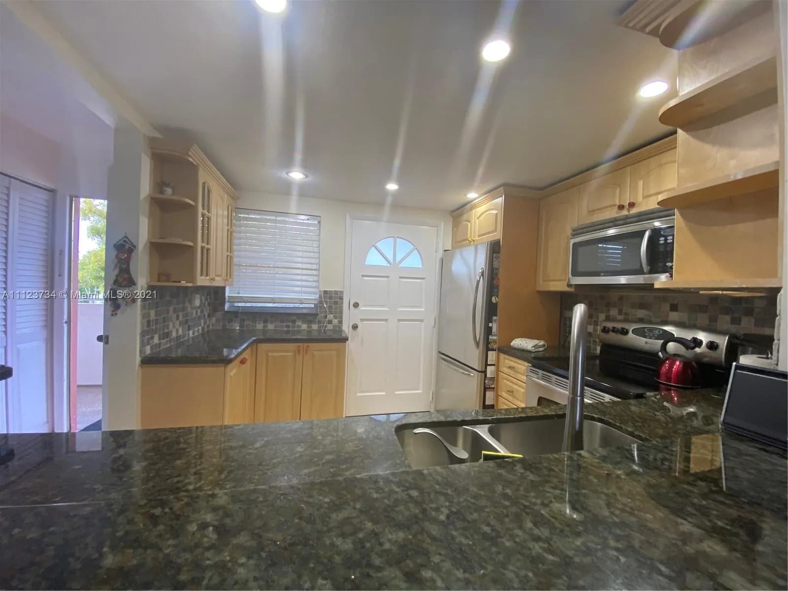 3750 NE 170th St # 302, North Miami Beach FL 33160