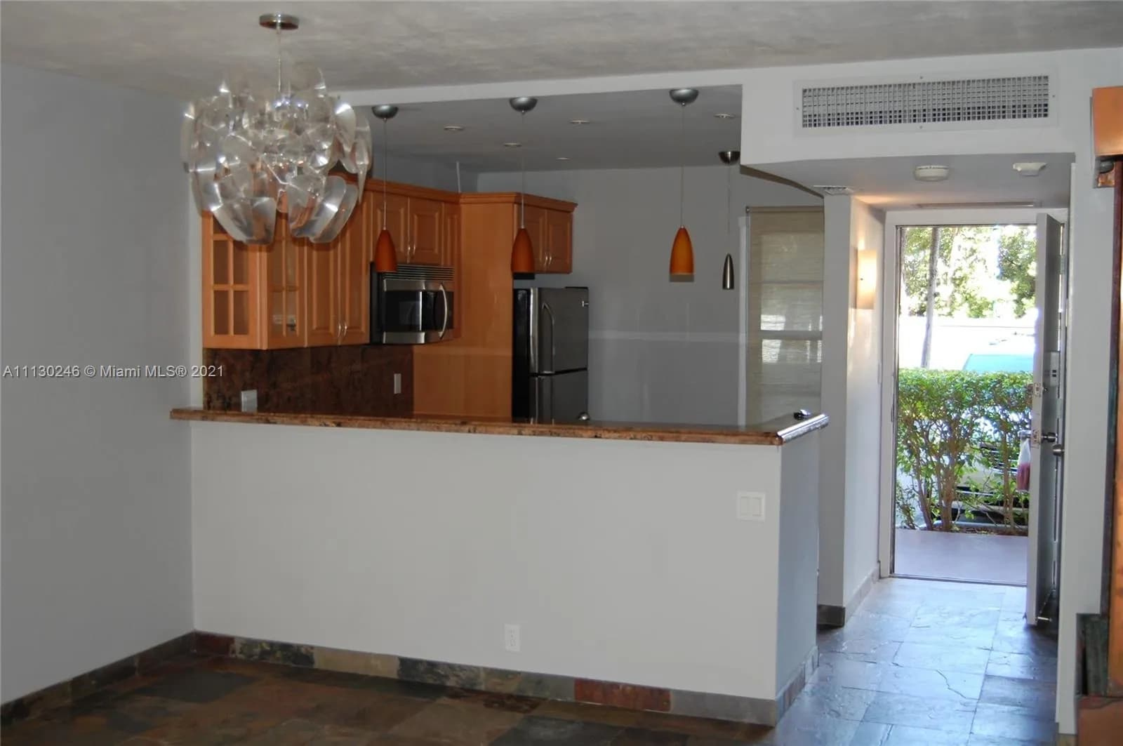 3301 N Country Club Dr # 110, Aventura FL 33180