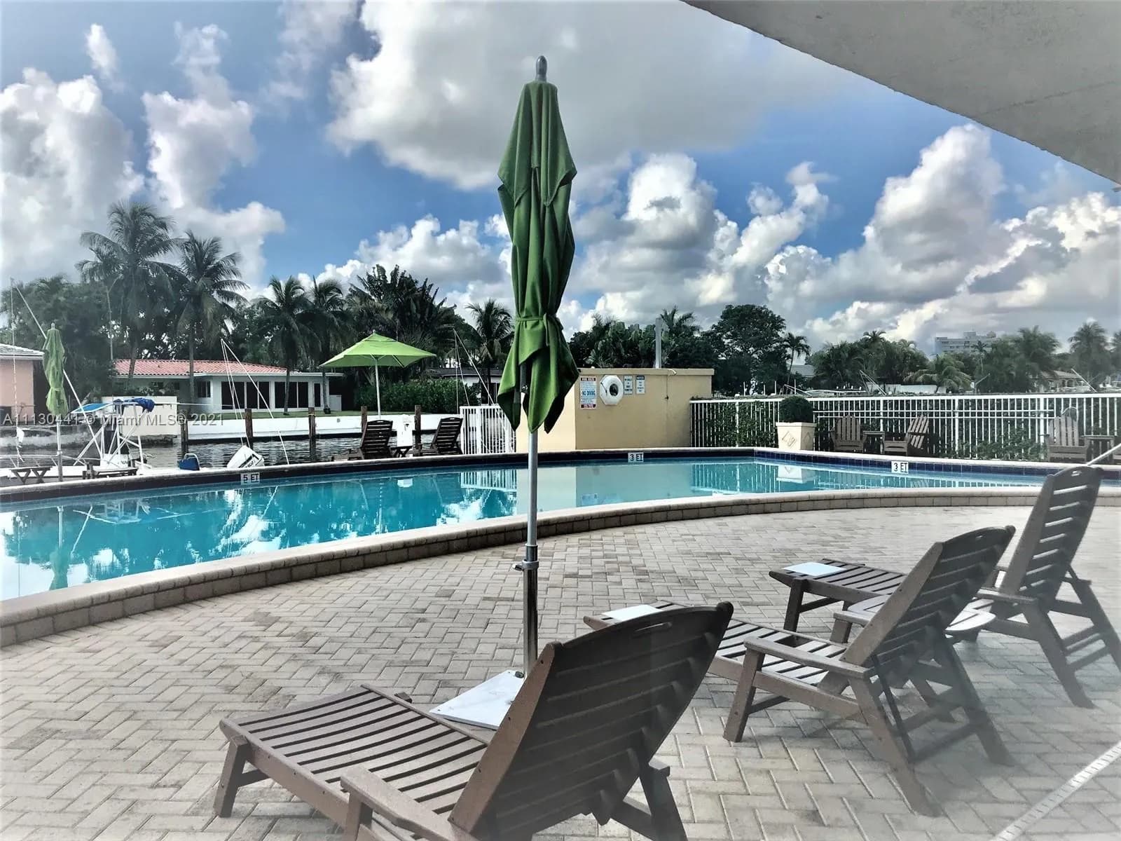 2020 NE 135th St # 911, North Miami FL 33181