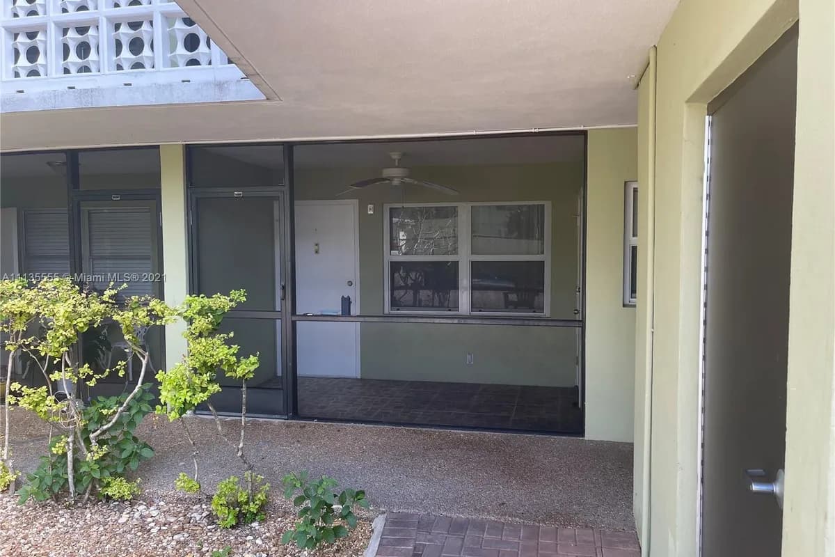 1425 Arthur St # 115B, Hollywood FL 33020