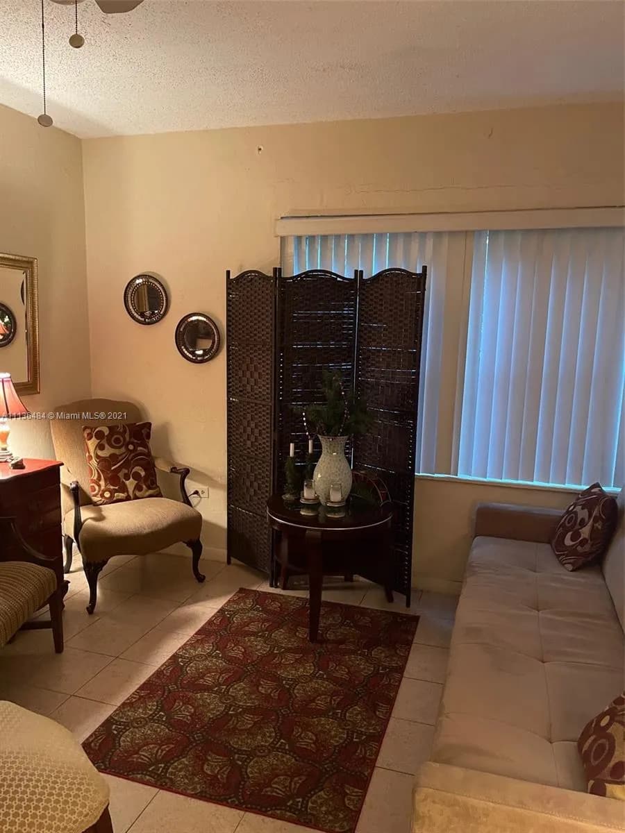 1555 Pennsylvania Ave # 110, Miami Beach FL 33139