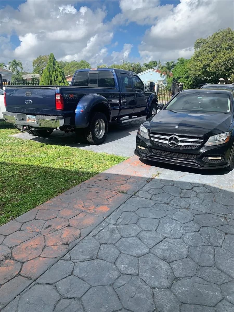 2218 Harding St, Hollywood FL 33020