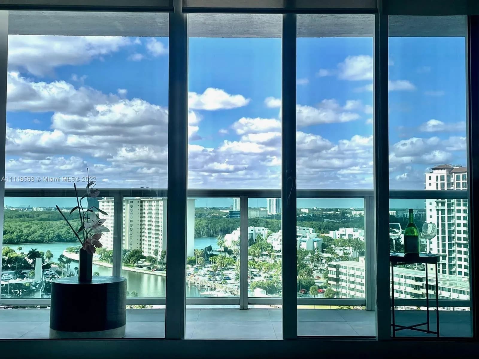 2 bedroom 2 bath for sale at 100 bayview dr # 1503, Sunny Isles Beach FL 33160