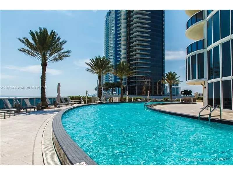 17201 Collins Ave # 1501, Sunny Isles Beach FL 33160