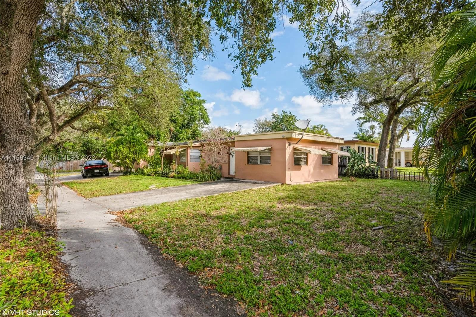 2001 N 26th Ave, Hollywood FL 33020