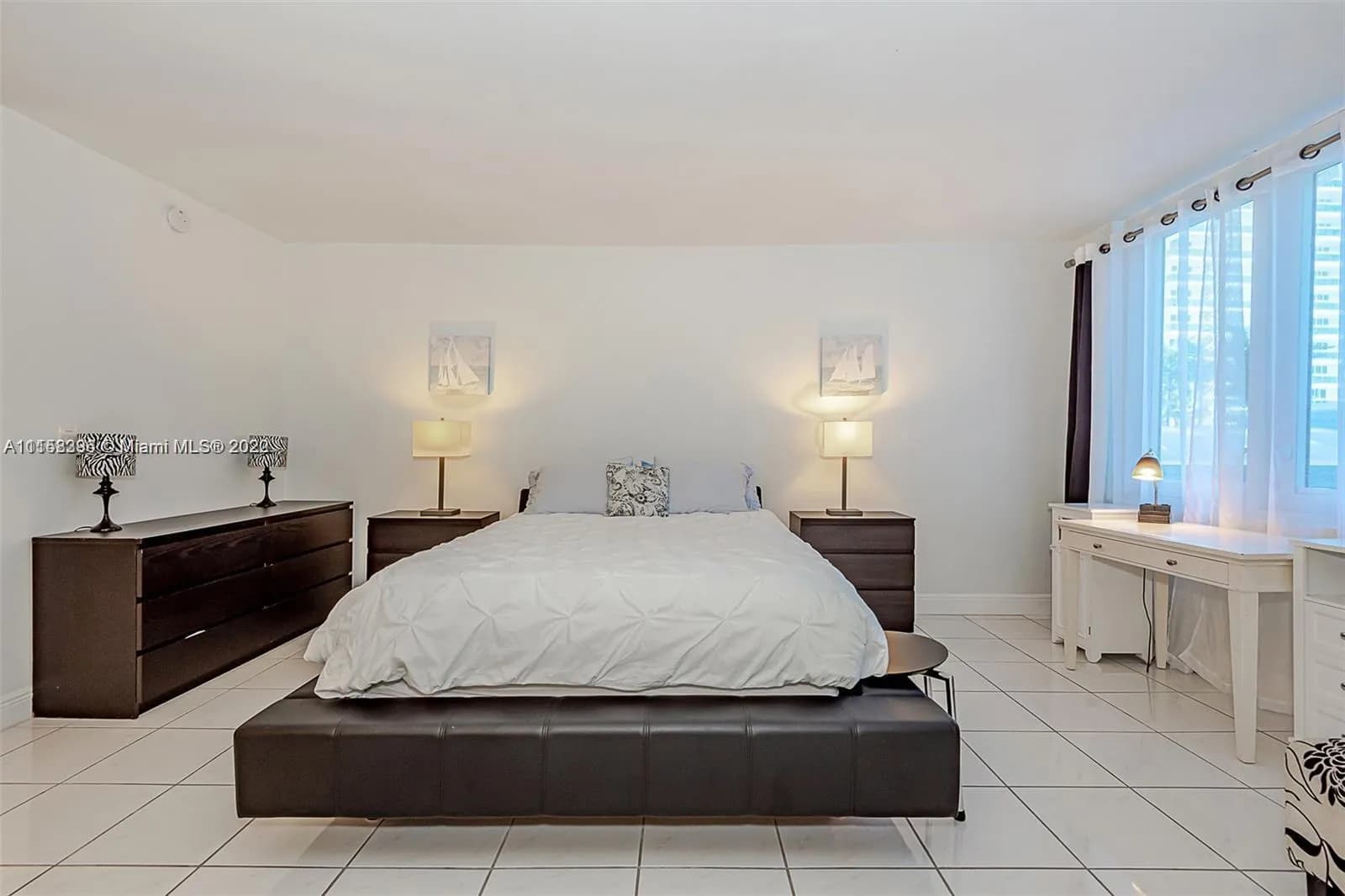 2301 Collins Ave # 423, Miami Beach FL 33139