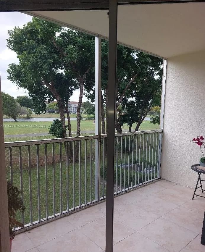 100 SW 130th Ter # 204C, Pembroke Pines FL 33027