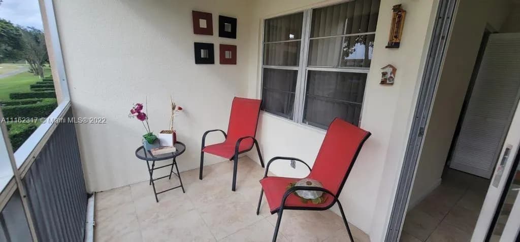100 SW 130th Ter # 204C, Pembroke Pines FL 33027