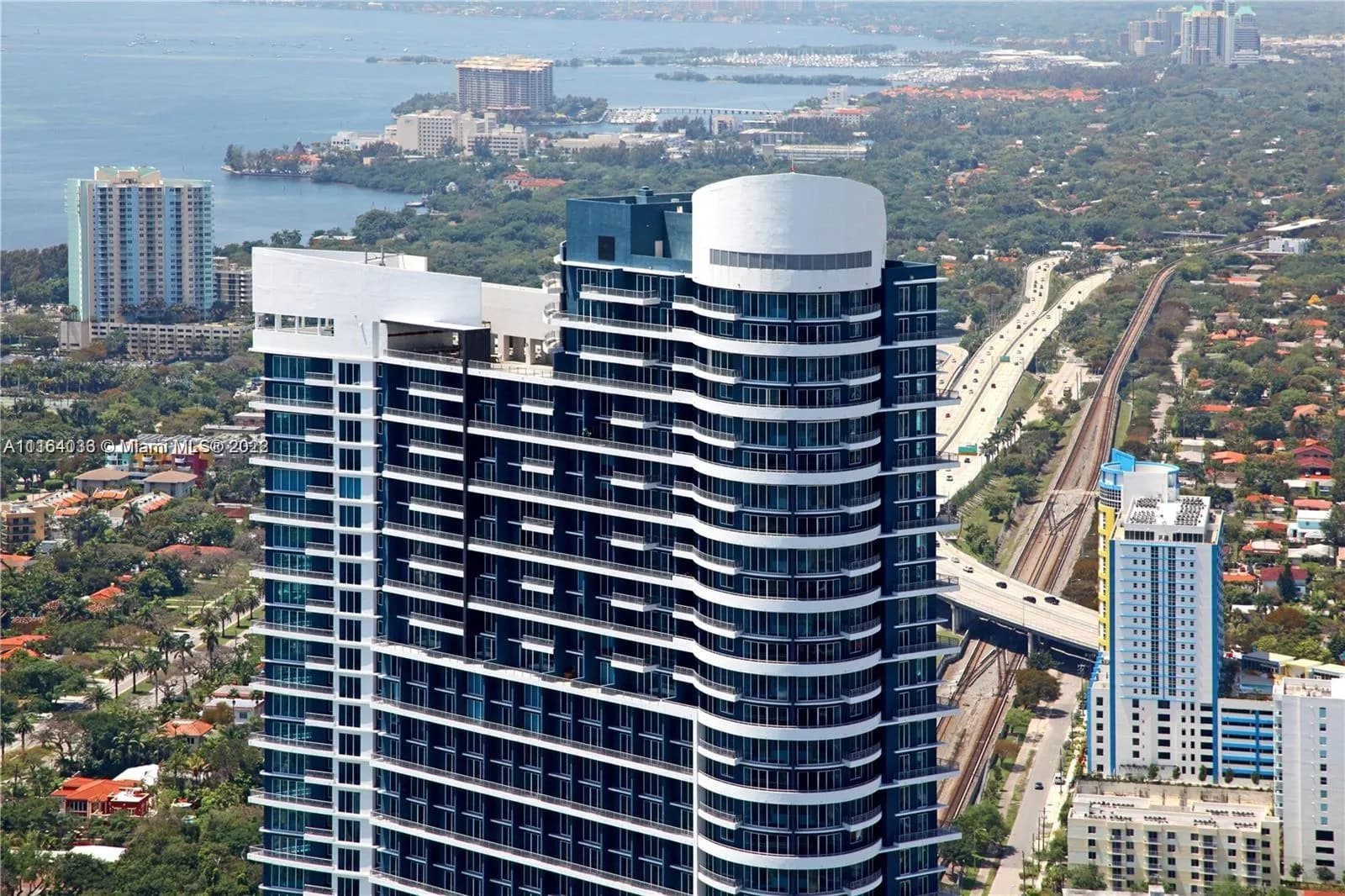 60 SW 13th St # 5013, Miami FL 33130