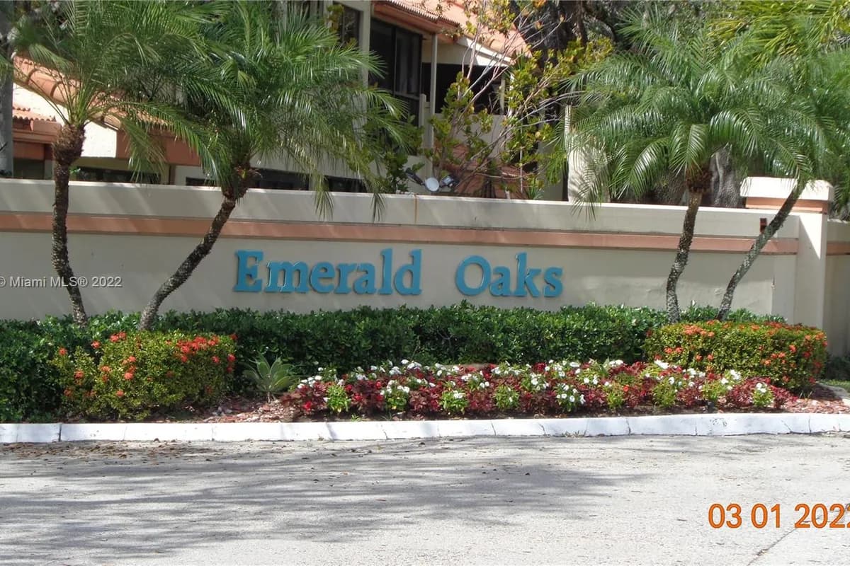3435 Laurel Oaks Ln # 603, Hollywood FL 33021