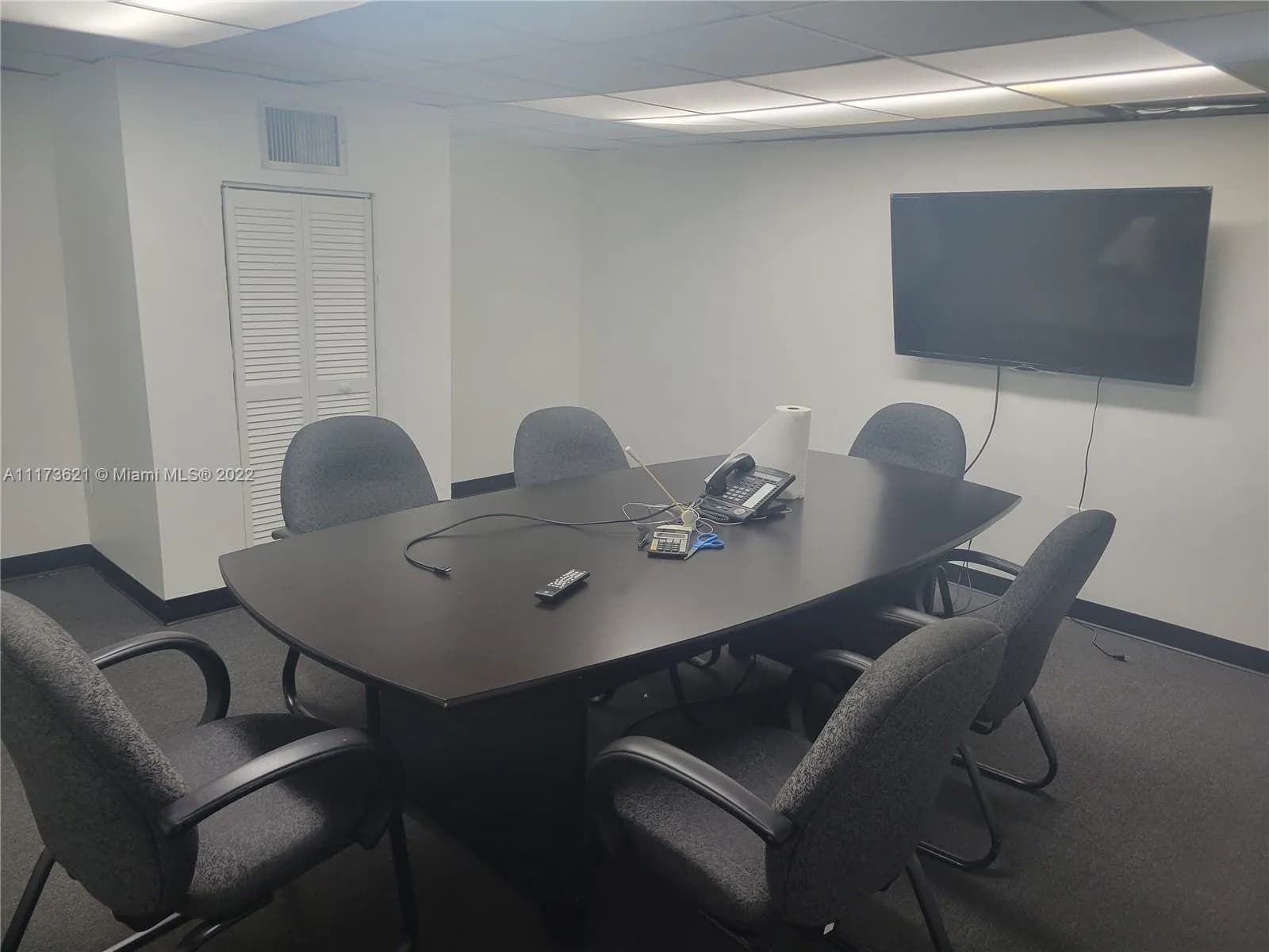 6911 NW 43rd St # 6911, Miami FL 33166