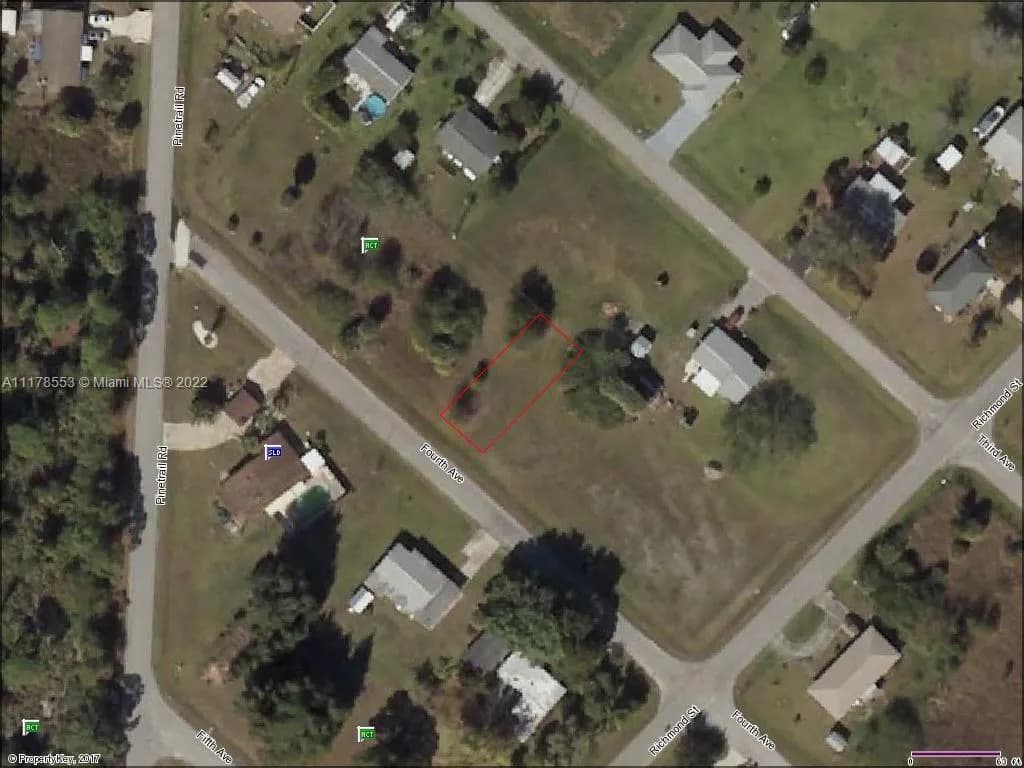 for sale at 11196 Fourth Ave, Punta Gorda FL 33955
