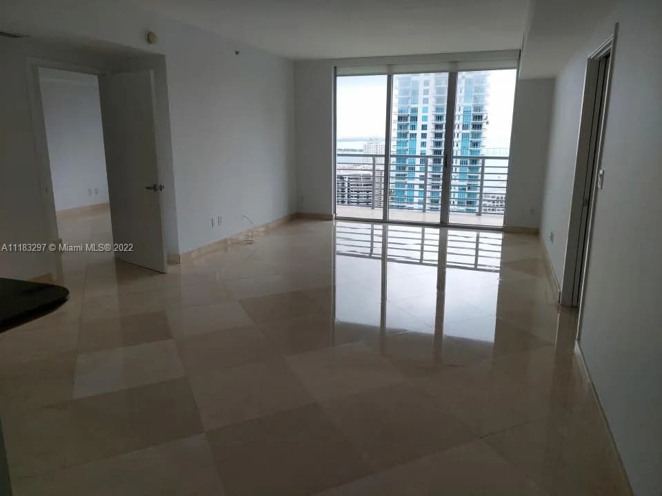 325 S Biscayne Blvd # 3721, Miami FL 33131