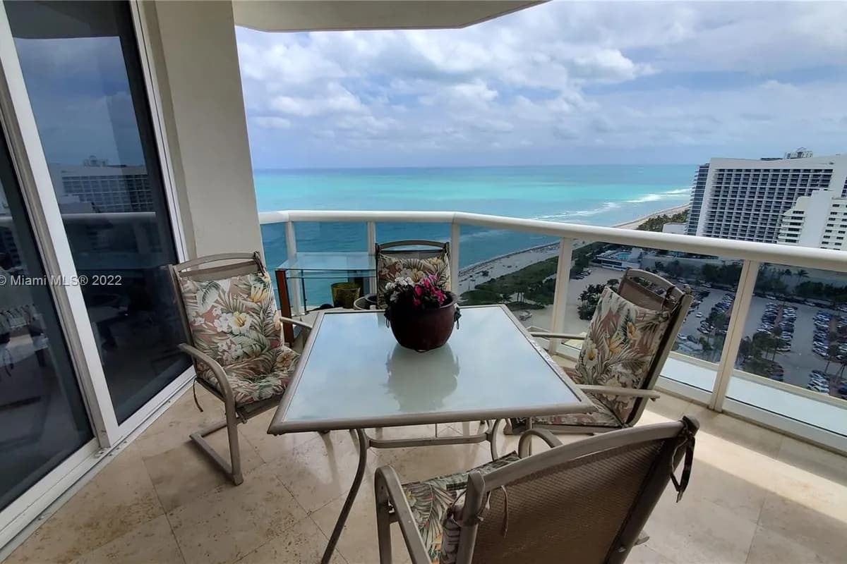 4775 Collins Ave # 2404, Miami Beach FL 33140