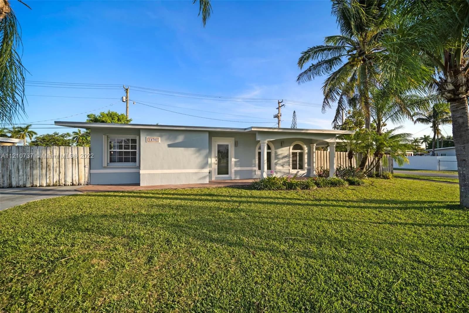 14760 Lincoln Dr, Homestead FL 33033