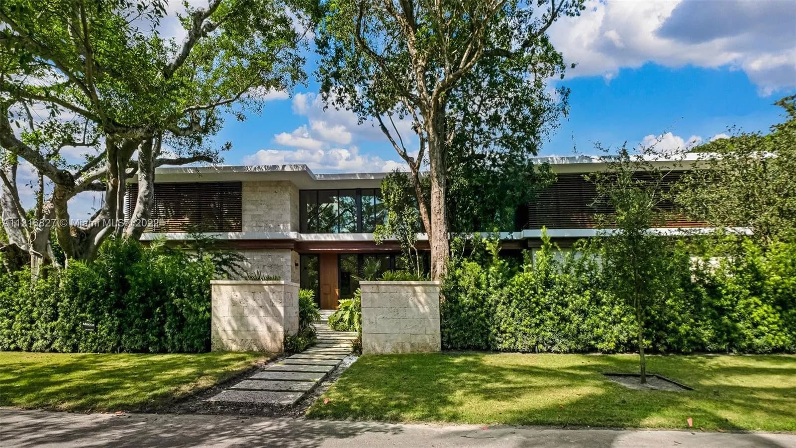 9261 School House Rd, Coral Gables FL 33156