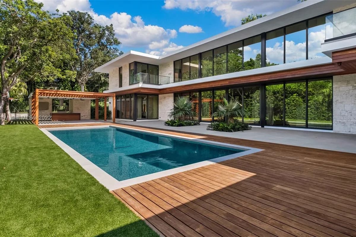 9261 School House Rd, Coral Gables FL 33156