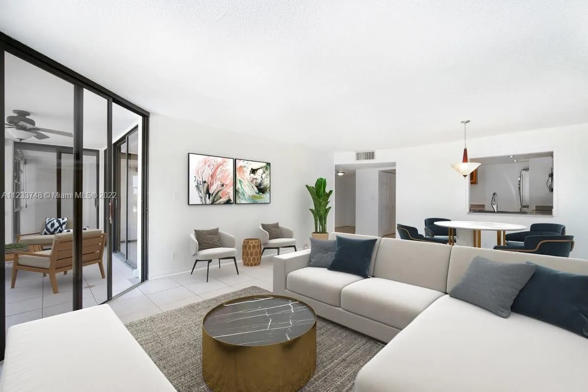 1915 Brickell Ave, Miami FL 33129