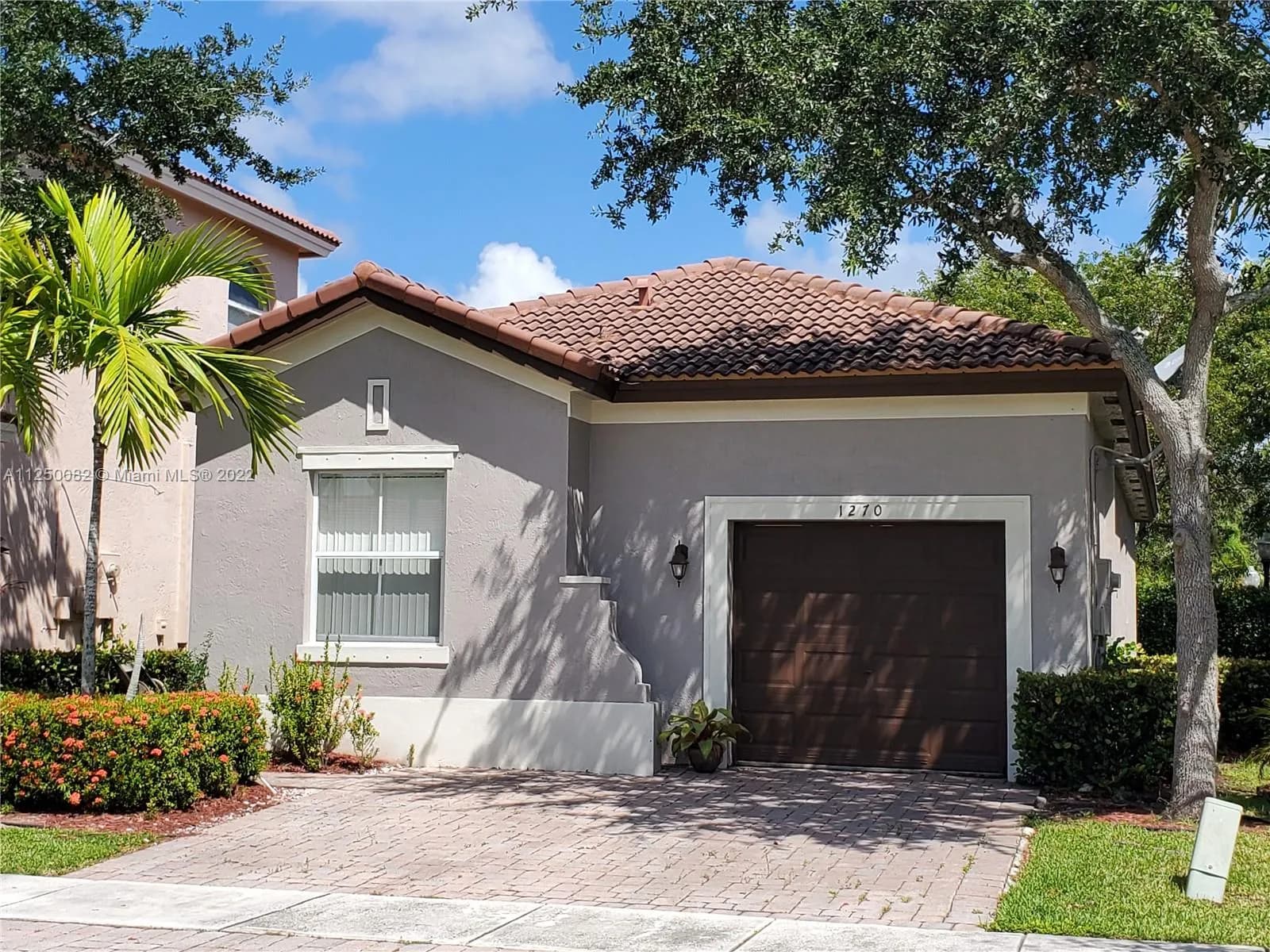 1270 NE 39th Ave, Homestead FL 33033