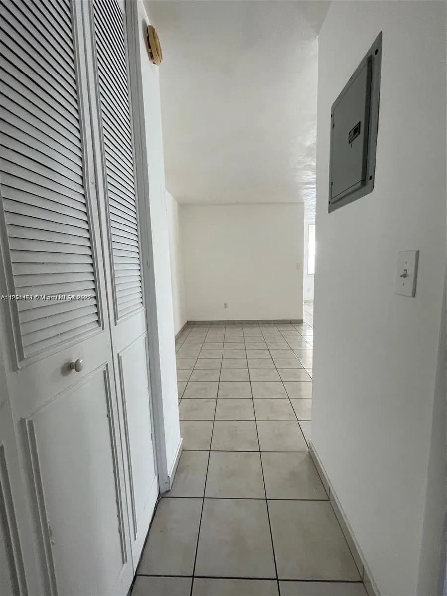 441 Collins Ave # 24, Miami Beach FL 33139