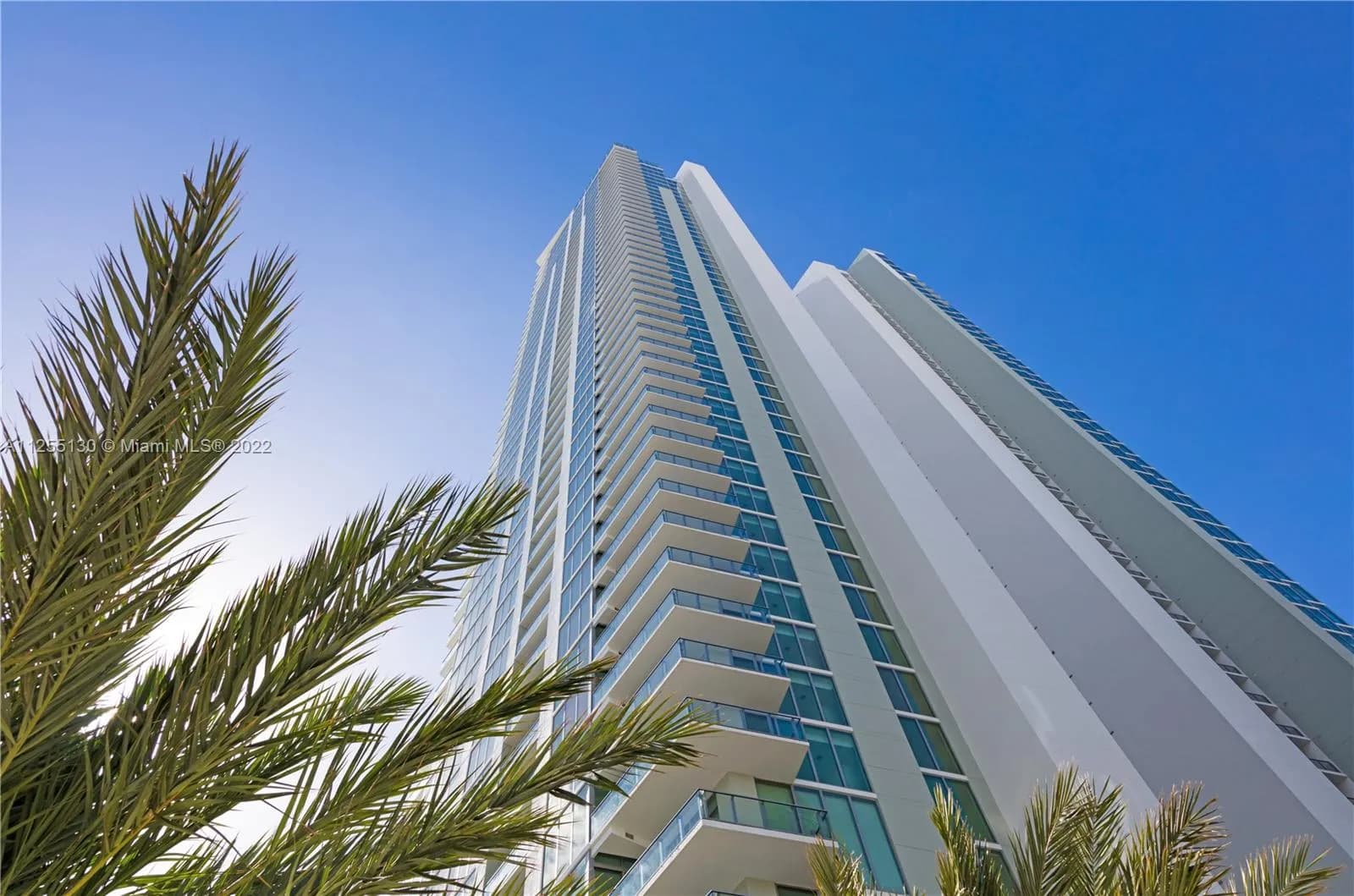 2900 NE 7th Ave # 3207, Miami FL 33137