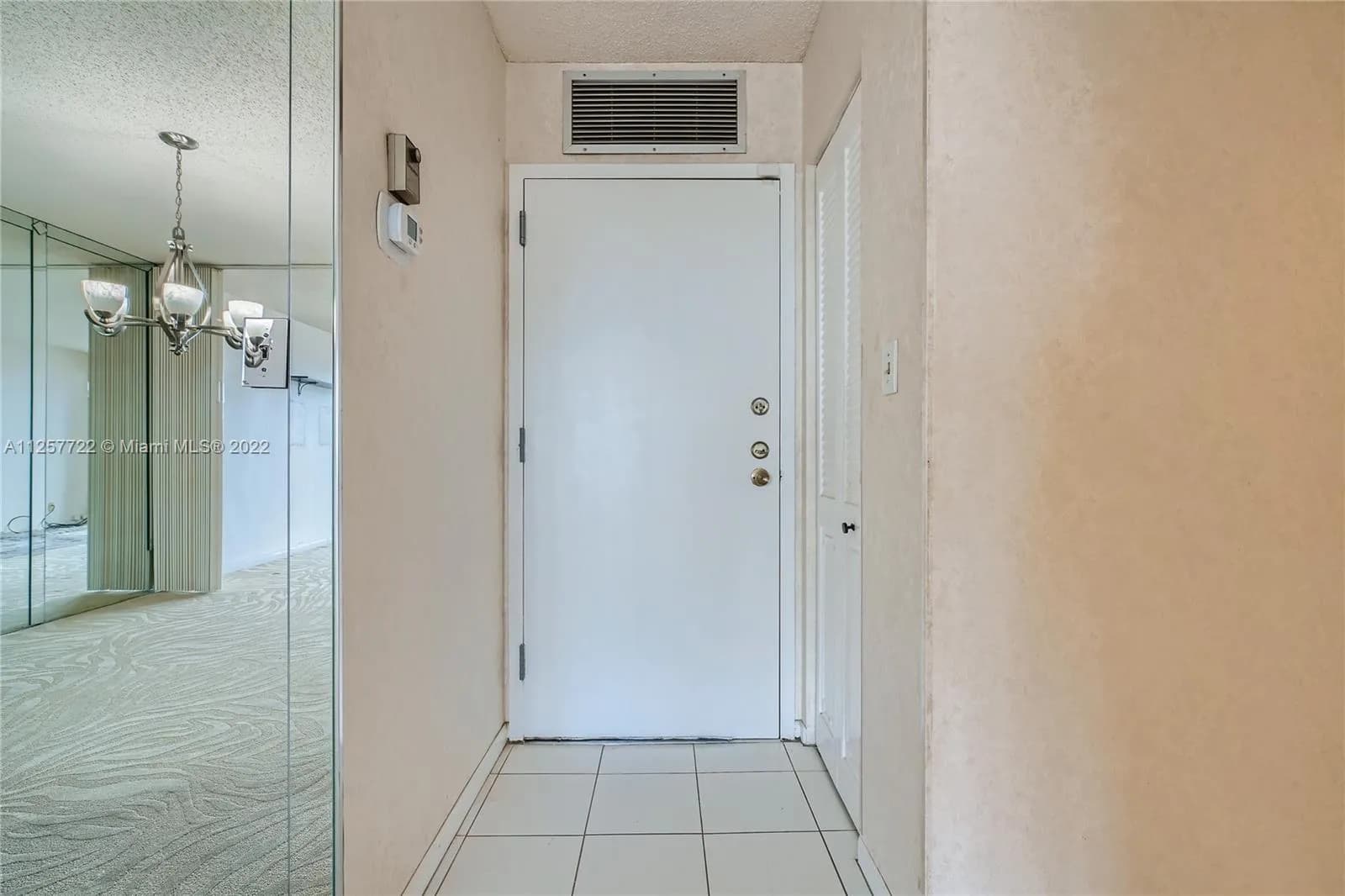 2201 S Ocean Dr # 1106, Hollywood FL 33019