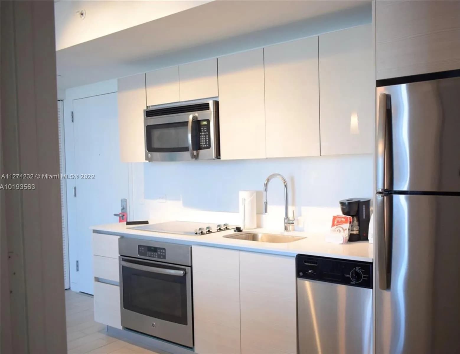 2602 E Hallandale Beach Blvd # R1503, Hallandale Beach FL 33009