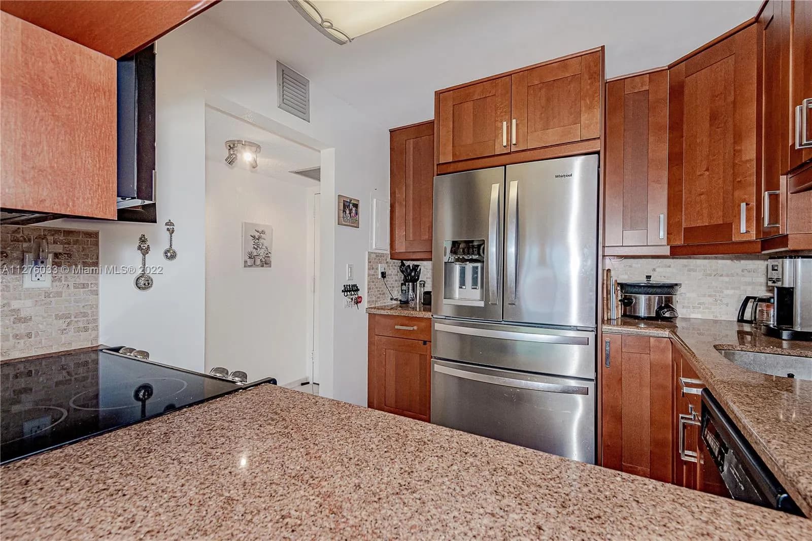 400 Leslie Dr # 1117, Hallandale Beach FL 33009