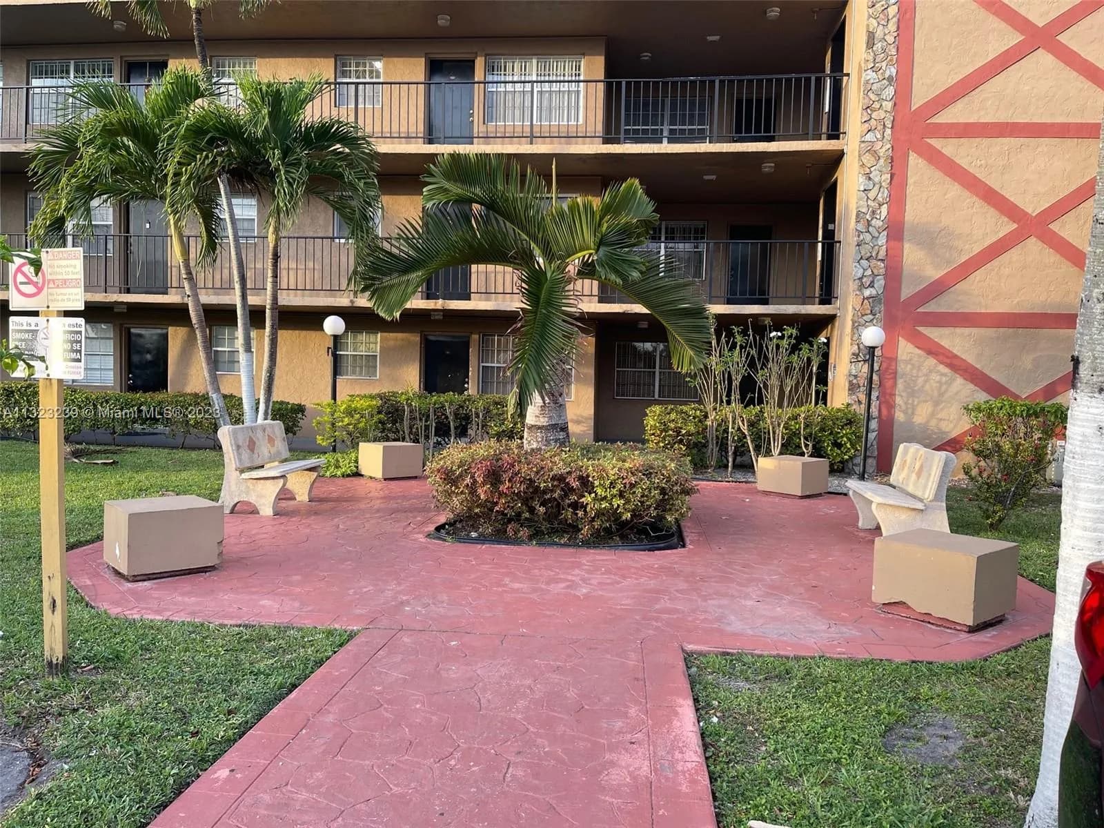 6575 W 4th Ave # 108, Hialeah FL 33012
