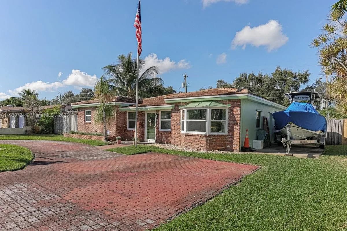 306 N 32nd Ave, Hollywood FL 33021