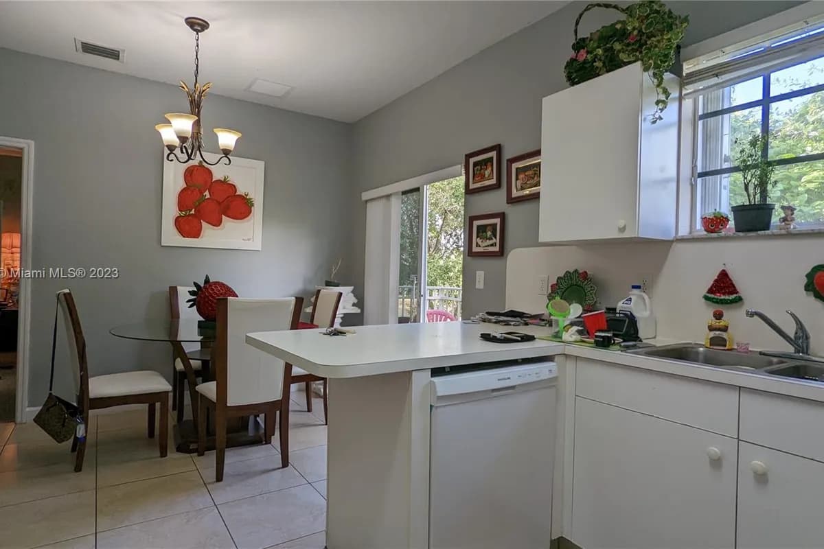 2711 NE 4th St # 202, Homestead FL 33033