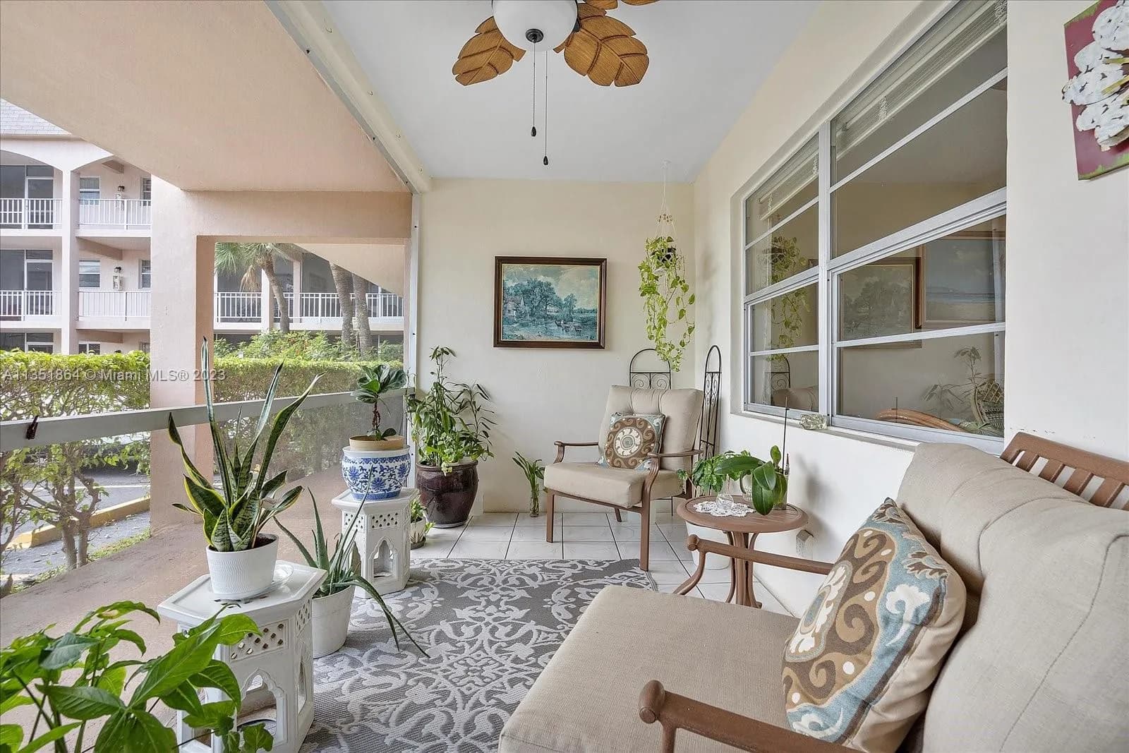 501 Blue Heron Dr # A, Hallandale Beach FL 33009