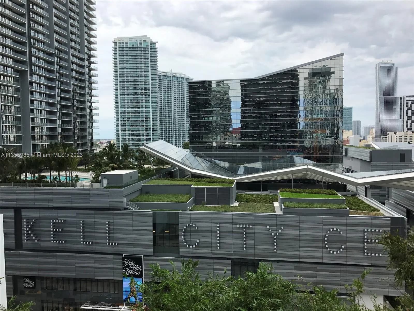 45 SW 9th St # 1109, Miami FL 33130