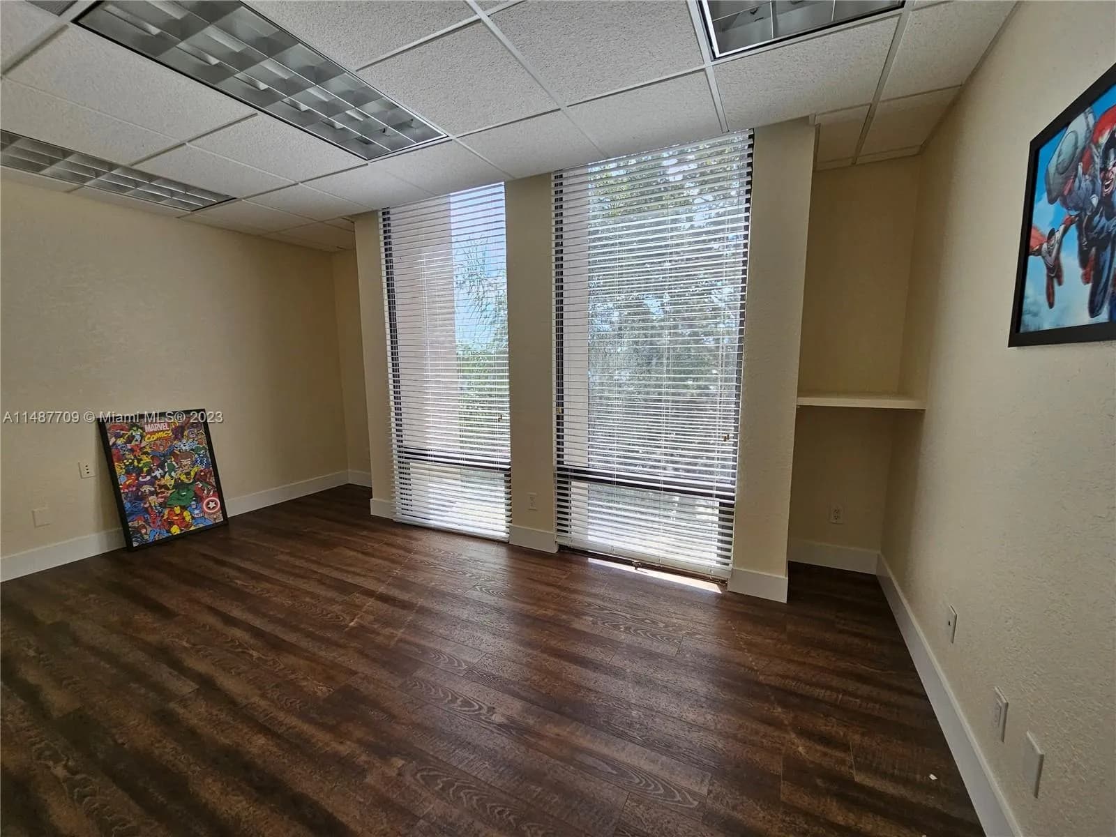 1201 19th Pl, FL 32960