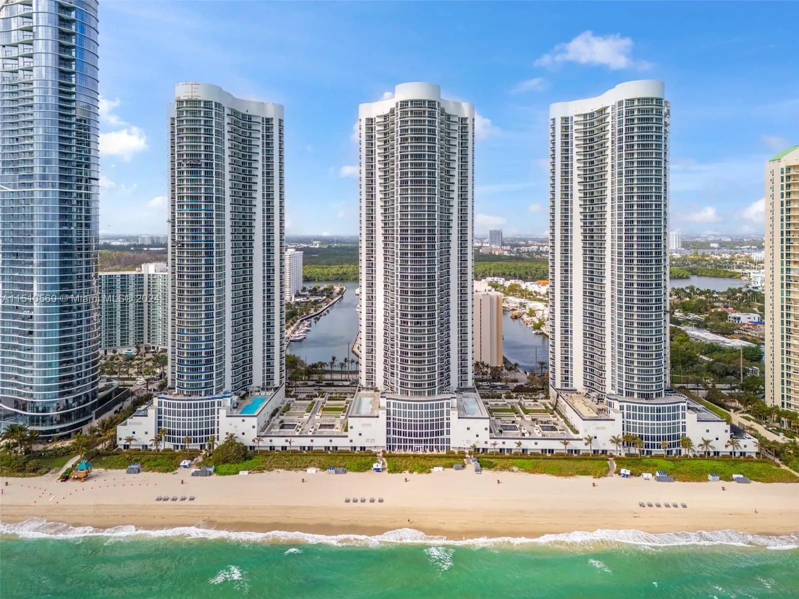 3 bedroom 3 bath for sale at 15901 Collins Ave # 2801, Sunny Isles Beach FL 33160