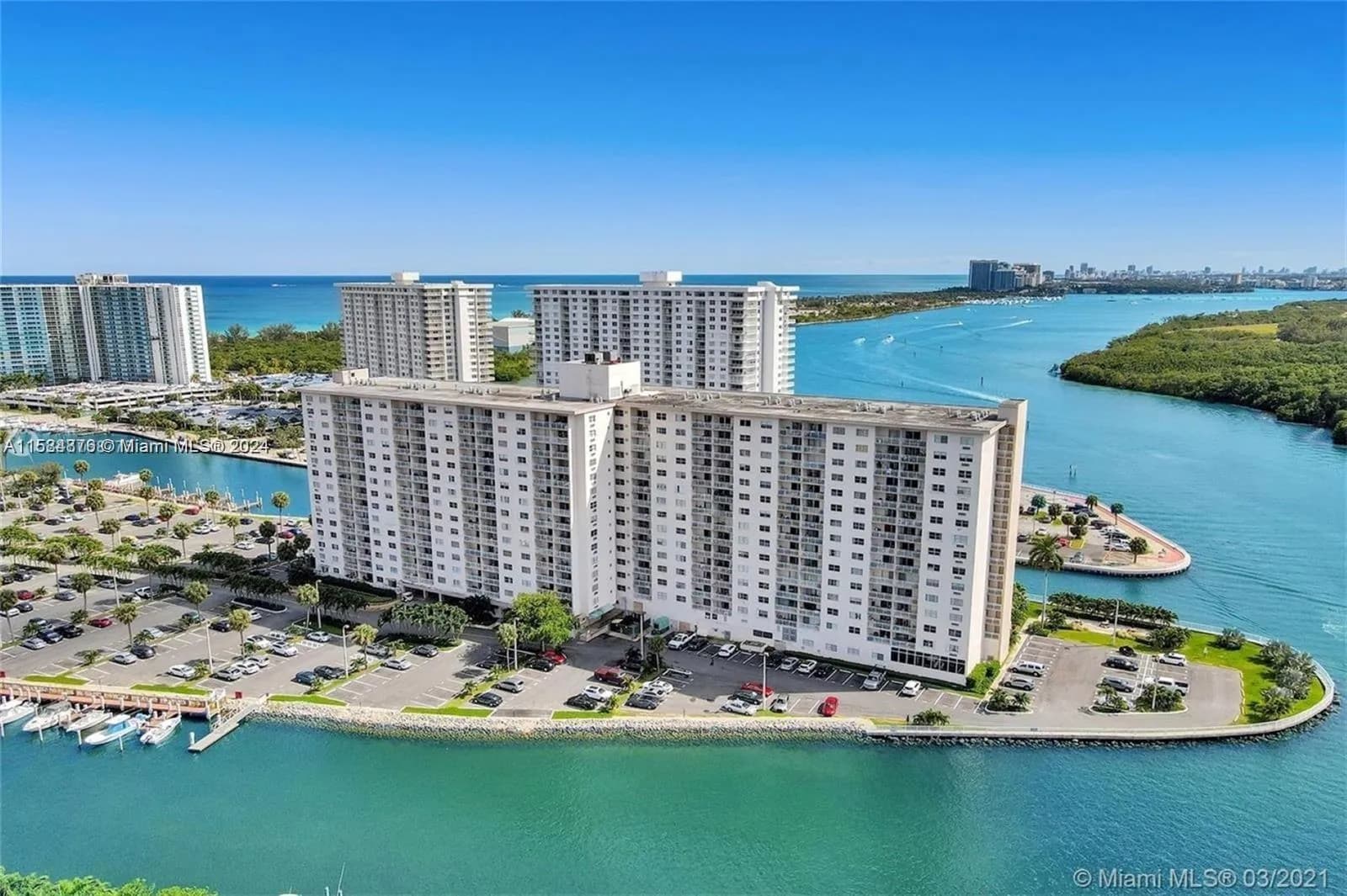 400 Kings Point Dr # 1219, Sunny Isles Beach FL 33160