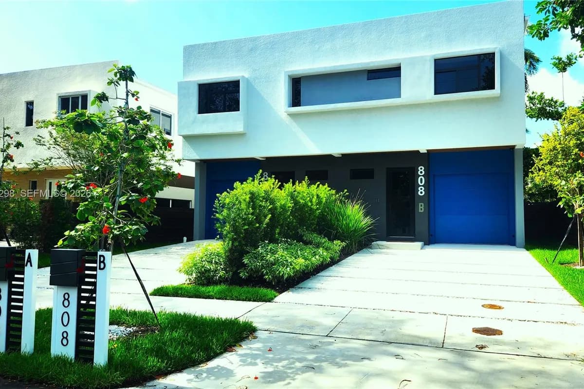 808 SW 9th St # B, Fort Lauderdale FL 33315