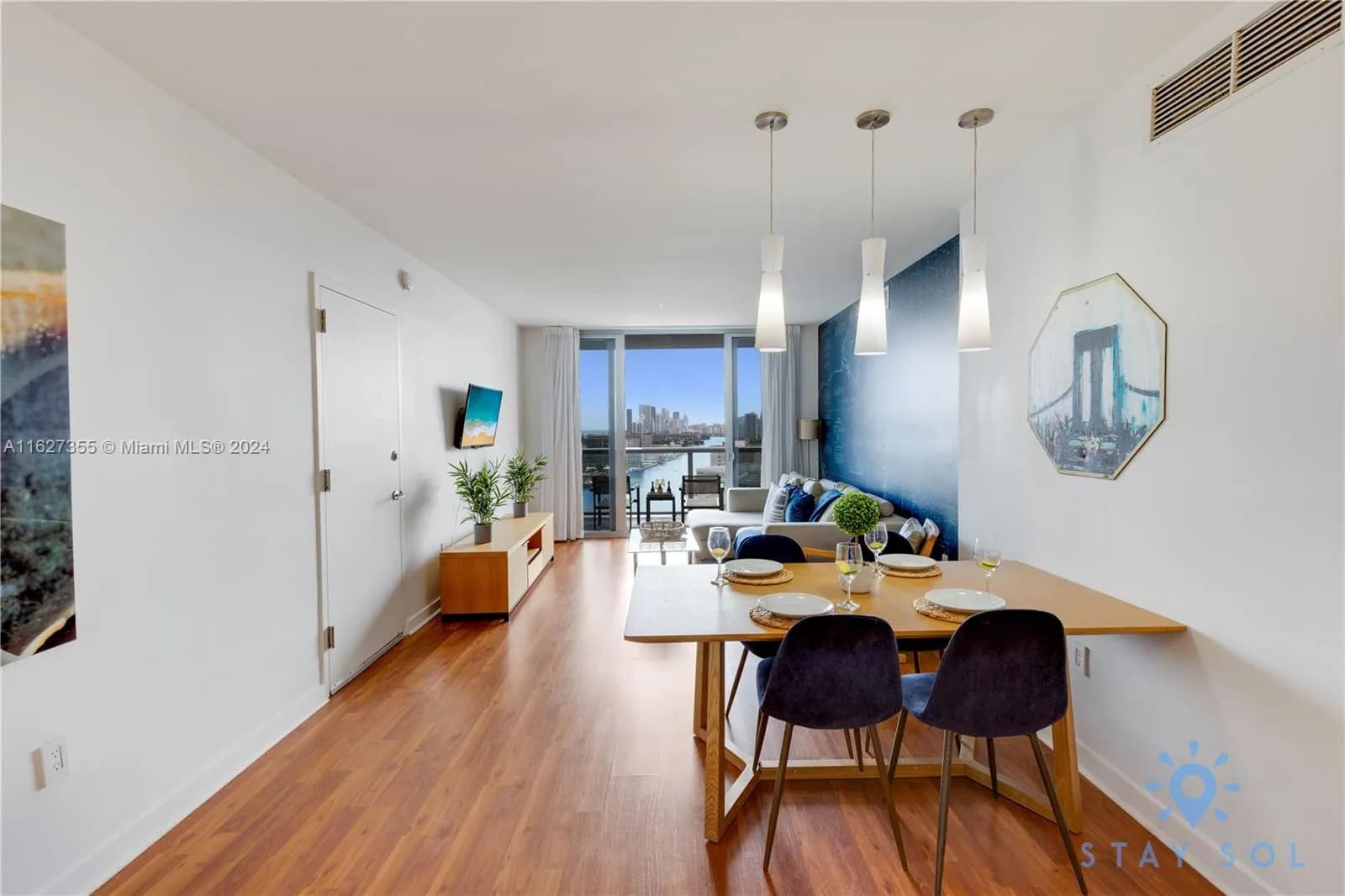 2 bedroom 2 bath for sale at 2602 E Hallandale Beach Blvd # R2009, Hallandale Beach FL 33009