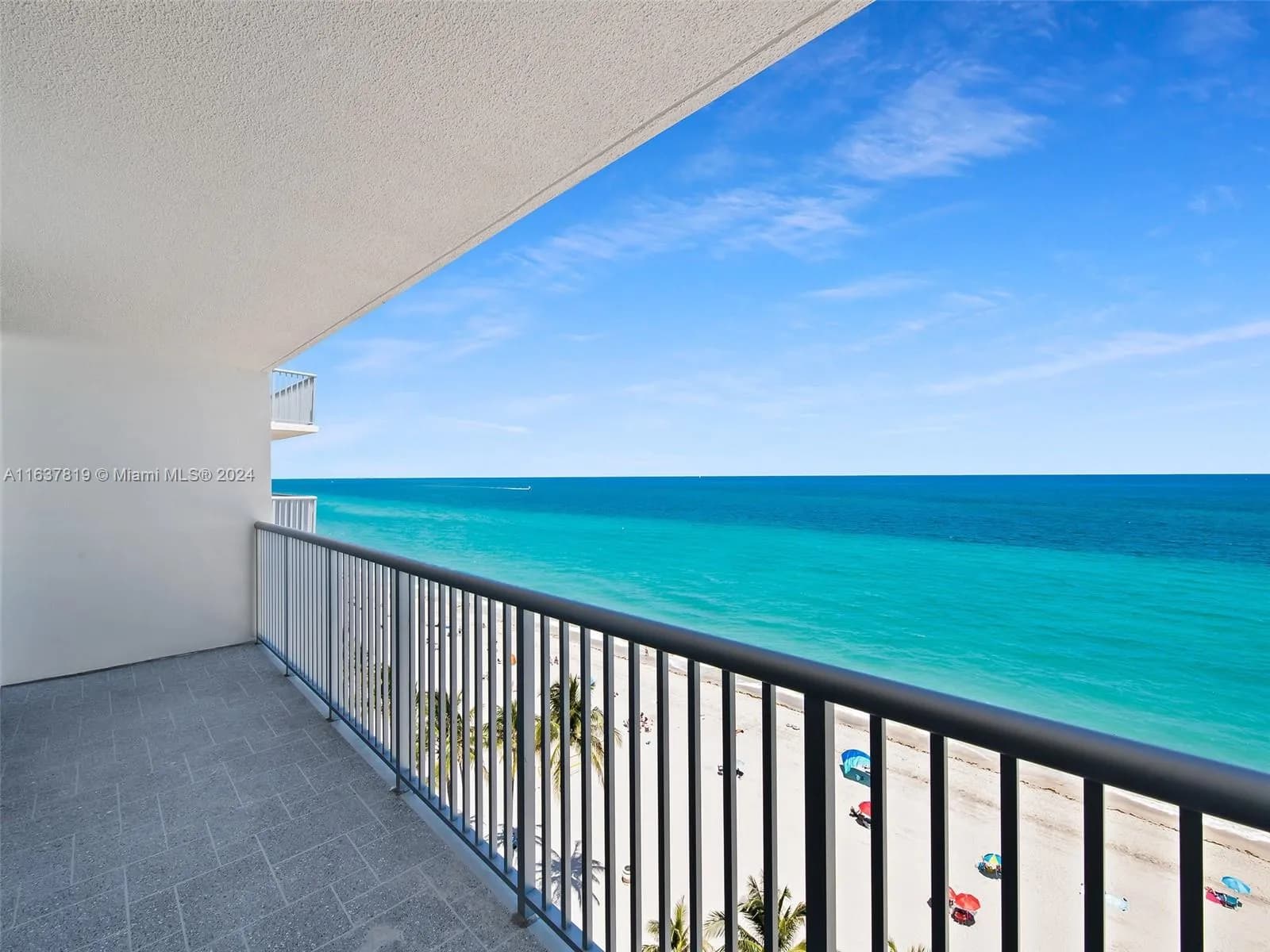 400 N Surf Rd, Hollywood FL 33019